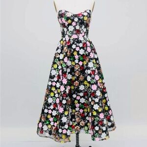 Elegant Floral Strapless Maxi Dress